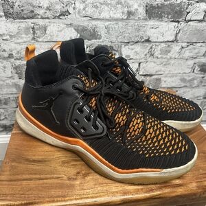 EUC Nike Jordan DNA LX Men's Basketball Shoes Size 13 Black/Orange (AO2649-007)